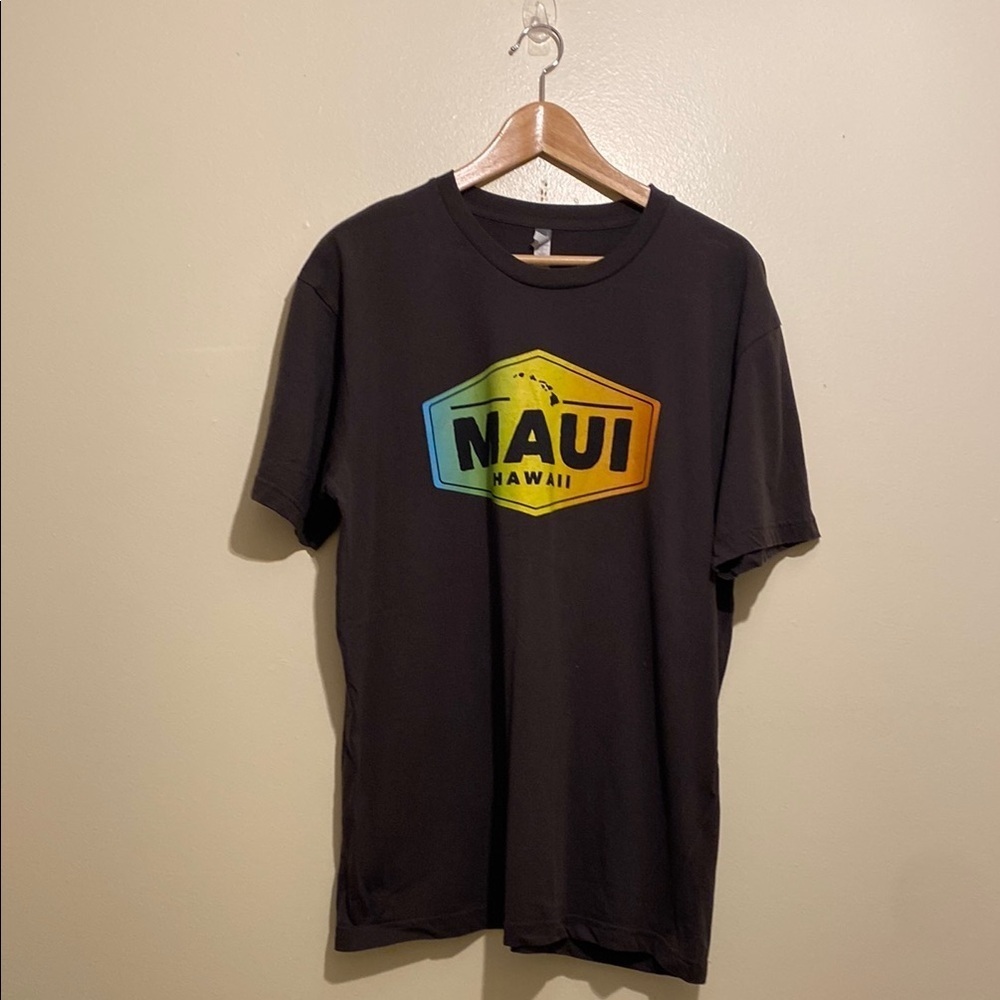 Cotton Heritage Maui Hawaii Black T-Shirt. Size L